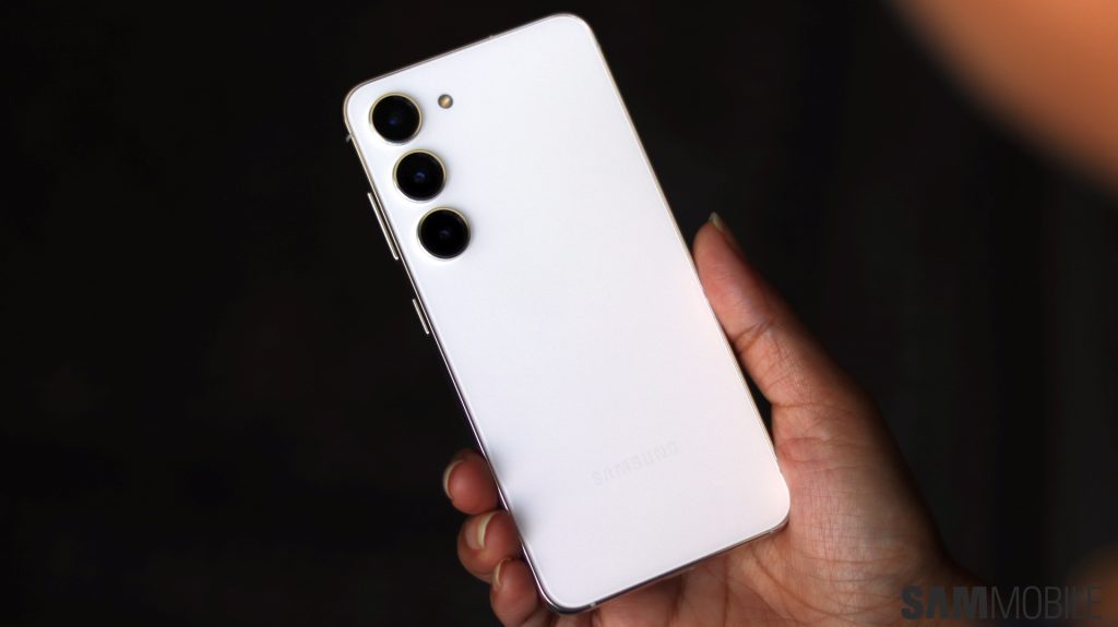 samsungs new flagship model a comprehensive review