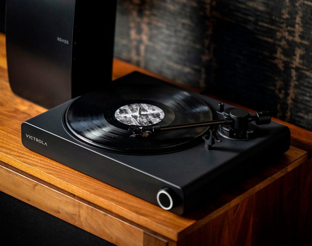 Save 200 On The Victrola Stream Onyx Turntable Compatible With Sonos
